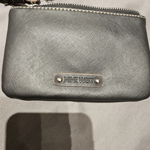 Small Nine West Wristlet - Picture 4 of 5